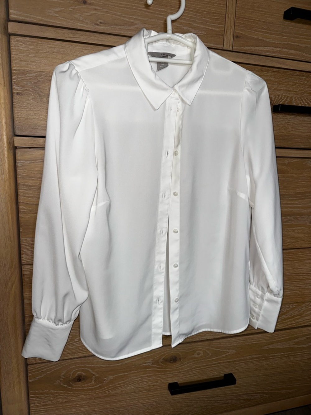 H&M White Collared Button-Front Shirt